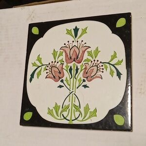Hot plate tile floral